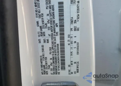 2016 Ford Escape Se z USA, uszkodzony, nr VIN 1FMCU9G9XGUB30098